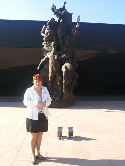 ,   Elena, 52 ,     , c 
