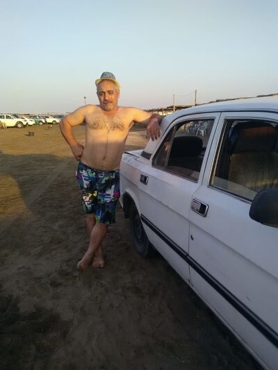  ,   Vahid, 54 ,     , c 
