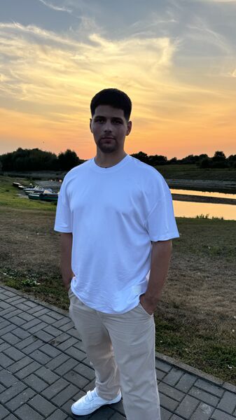  ,   Zhenya, 27 ,   ,   