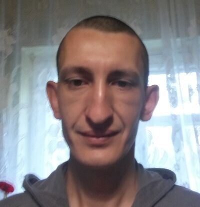  ,   Aleksei, 37 ,  
