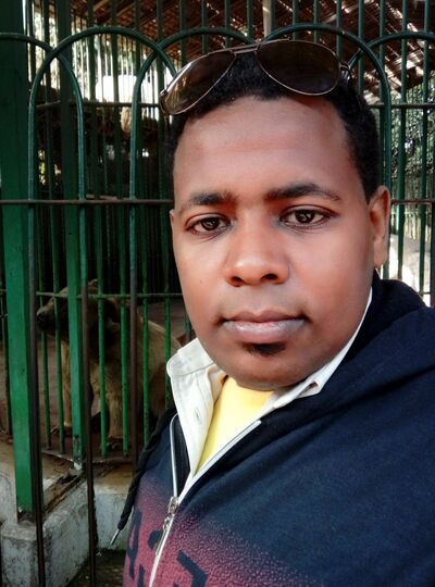  ,   Ahmed, 33 ,   ,   