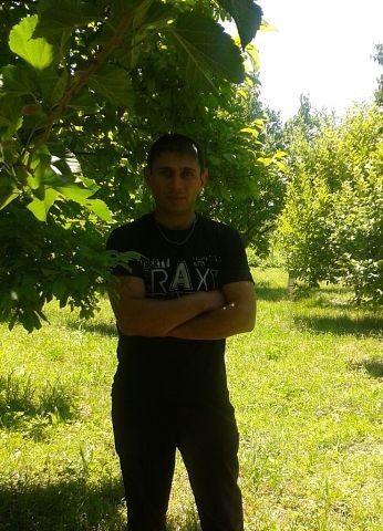  4727352  GARIK, 38 ,    