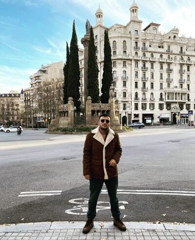  ,   Aziz, 31 ,   ,   