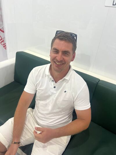  ,   Sidney, 38 ,   ,   