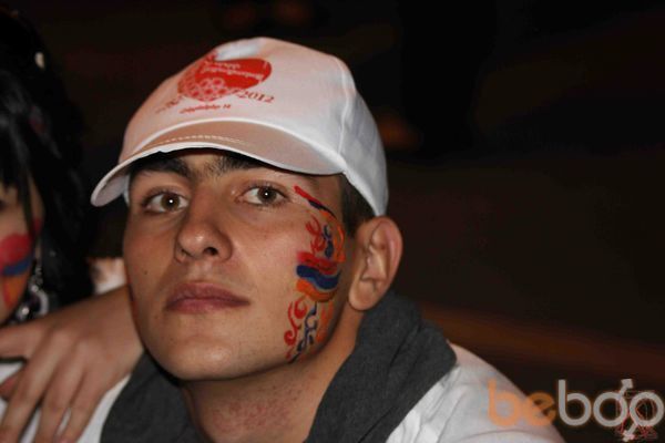  ,   David, 32 ,   