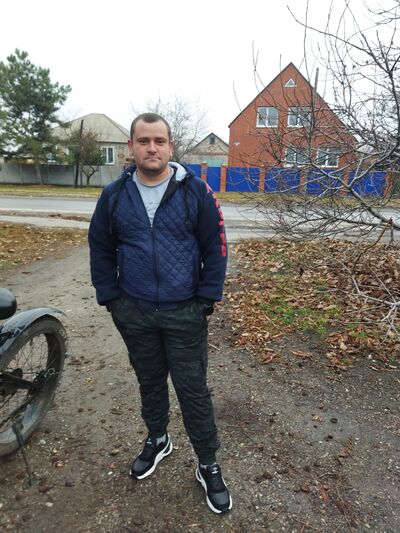  ,   Ivan, 33 ,   ,   