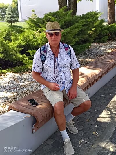  ,   Leo, 55 ,   ,   