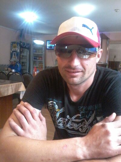  ,   Nikolai, 39 ,   