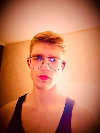   ,   Ivan, 19 ,   ,   