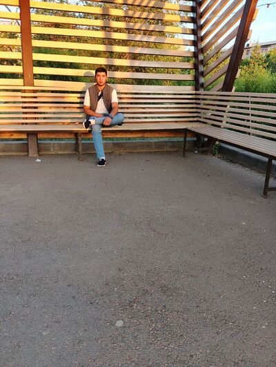  -,   Ixtiyorbek, 20 ,   ,   