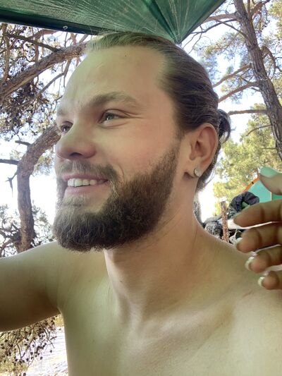  ,   Arkady, 26 ,   ,   