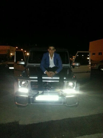  ,   Artem, 33 ,   