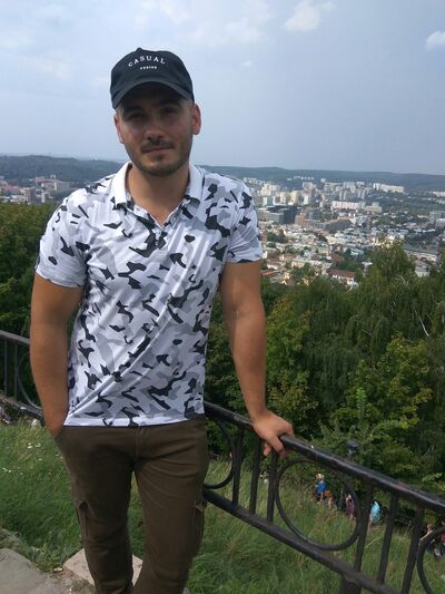  ,   Vlad, 37 ,   ,   , c , 