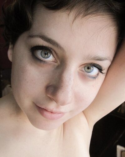  ,   Cristina, 37 ,   ,   , c 