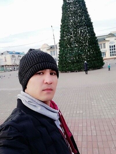  ,   Farrux, 35 ,   ,   , c 