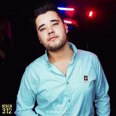  ,   Arash, 26 ,   ,   