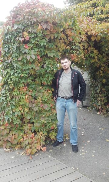  ,   Vlad, 45 ,   