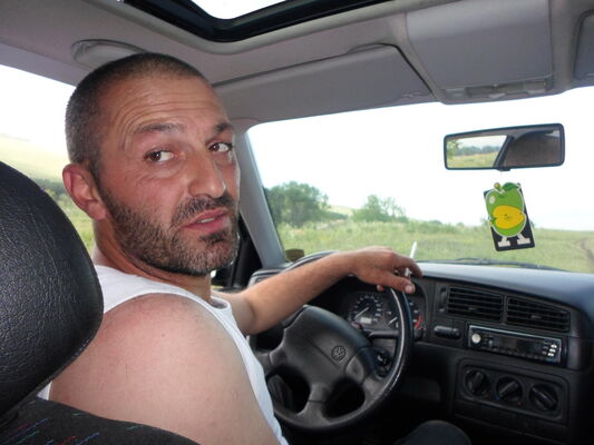  ,   ARMEN, 44 ,   ,   , c 