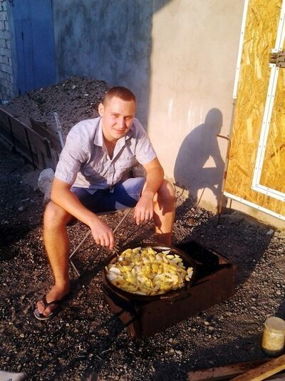  ,   Denis, 27 ,   ,   , c 