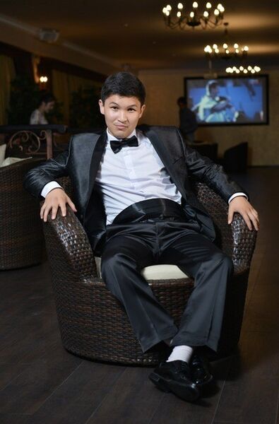  ,   Ruslan, 34 ,   ,   , c 