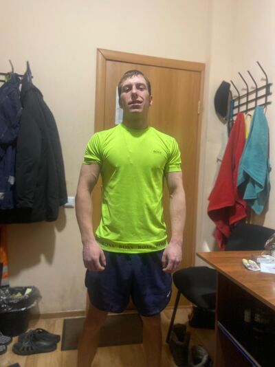  ,   Dmitry, 28 ,   ,   