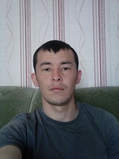  ,   Anuar, 38 ,     , c 