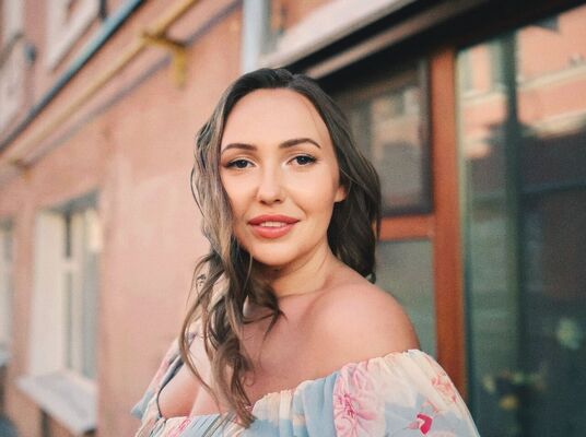  ,   Nina, 32 ,   ,   , c 