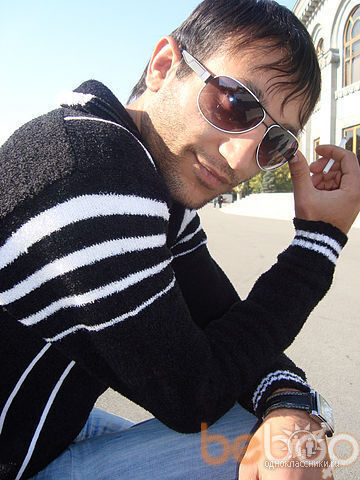  ,   Levon, 36 ,   ,   , c 