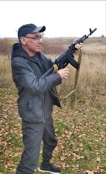  --,   Aleks Gru, 57 ,   ,   