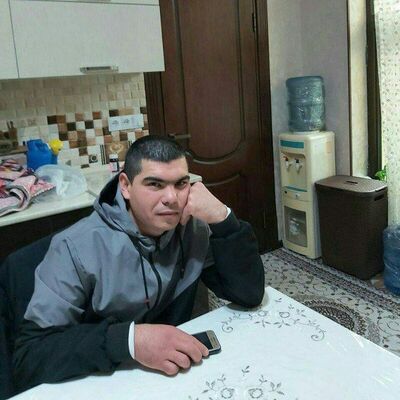  ,   Farrux, 28 ,  