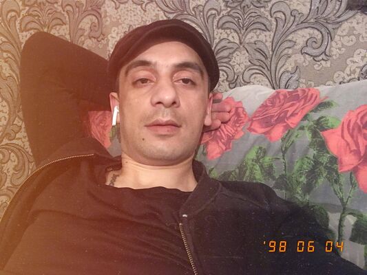  ,   Jeje, 36 ,   ,   