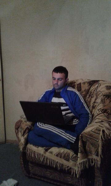  ,   Artur, 38 ,   ,   , c 