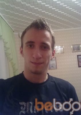  ,   Lee, 32 ,   ,   , c 