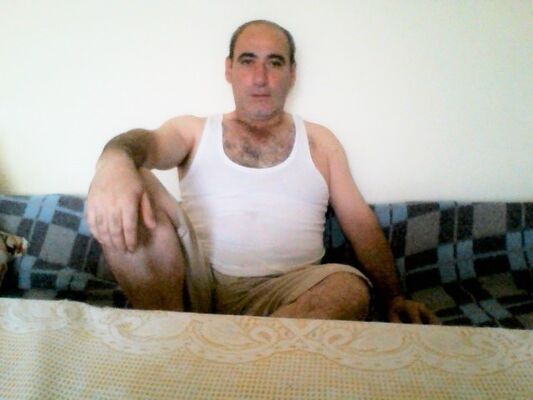  ,   LEON, 51 ,   