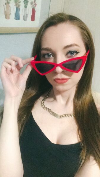  ,   Tanya, 32 ,   c 