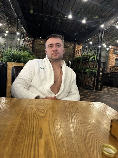  ,   Alex, 32 ,   ,   , 