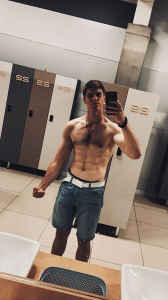  ,   Jevgenijs, 29 ,   ,   