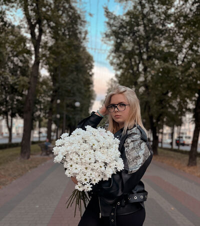  ,   Vlada, 20 ,   ,   