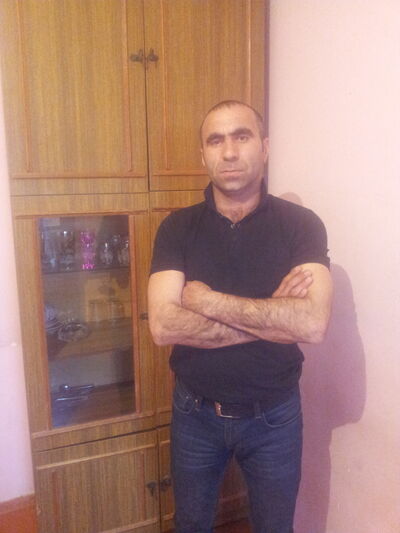  ,   Elcin, 44 ,   ,   , c 