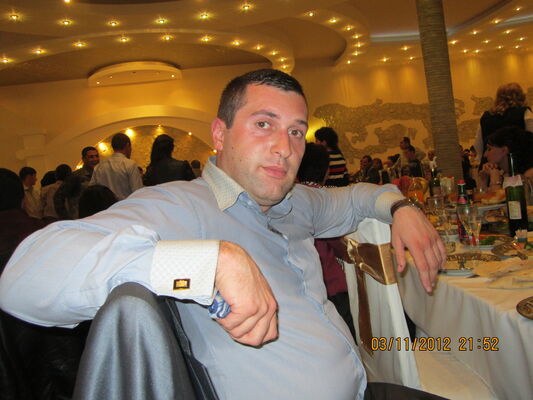  ,   Arkadi, 36 ,   