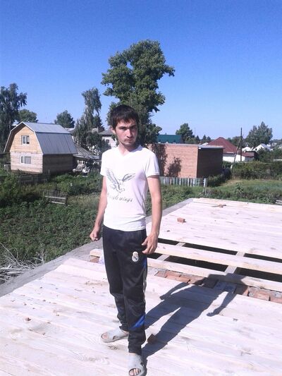  ,   Melodrammic, 32 ,   ,   , c , 