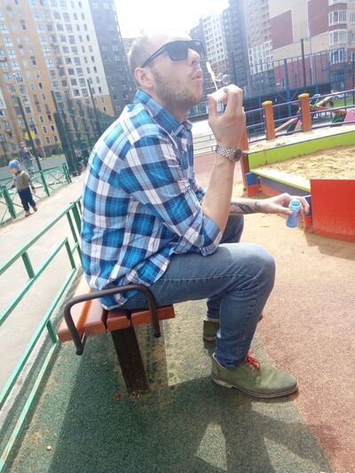  ,   Bill, 33 ,   ,   