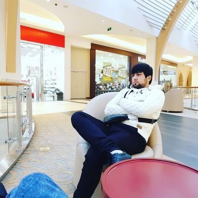  ,   Jamik, 27 ,   ,   