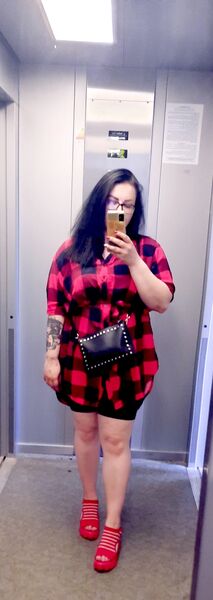  -,   Alika, 29 ,   ,   , c , 