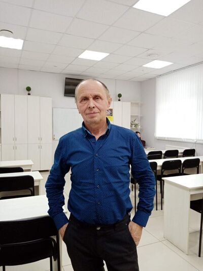  ,   Vladimir, 63 ,   ,   