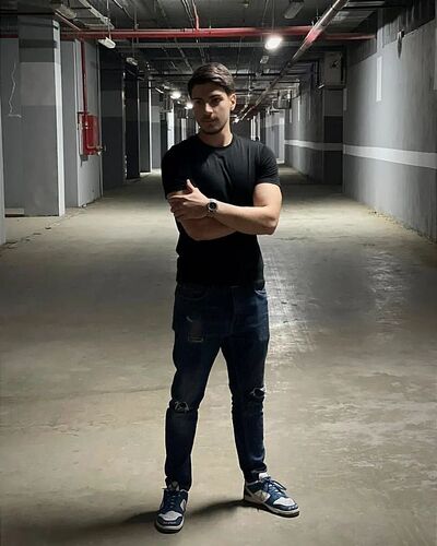  ,   Abdullah, 19 ,   ,   