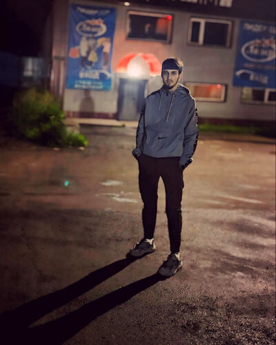  ,   Tyom, 24 ,   ,   