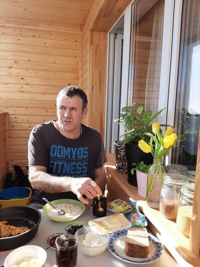  ,   Kadir, 44 ,   ,   