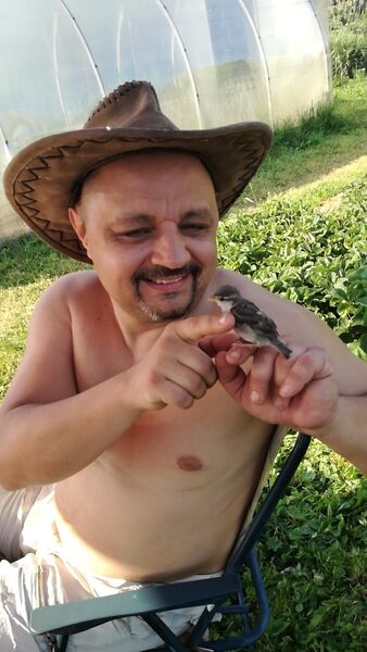  ,   Alex, 50 ,     