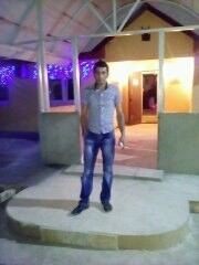  ,   Arman, 33 ,   ,   , c 